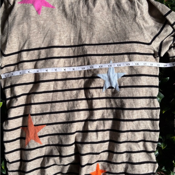 THML Beige Sweater with Vibrant Stars - Picture 6 of 7